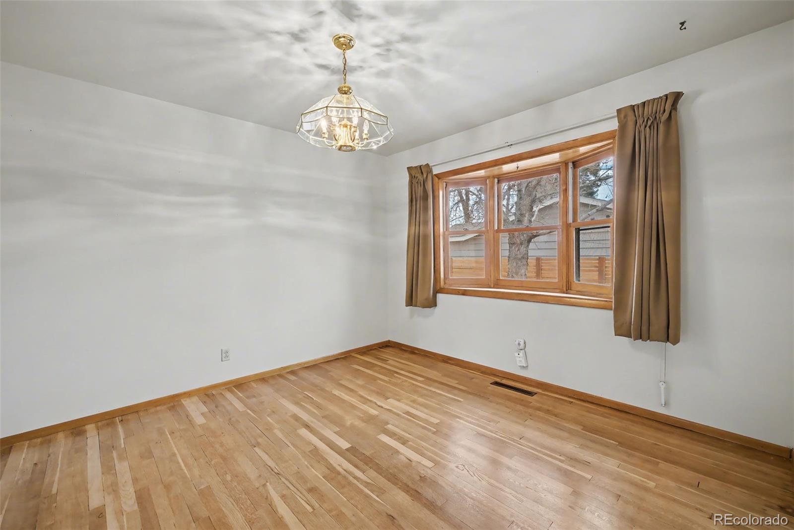 MLS Image #18 for 800  main street,colorado springs, Colorado