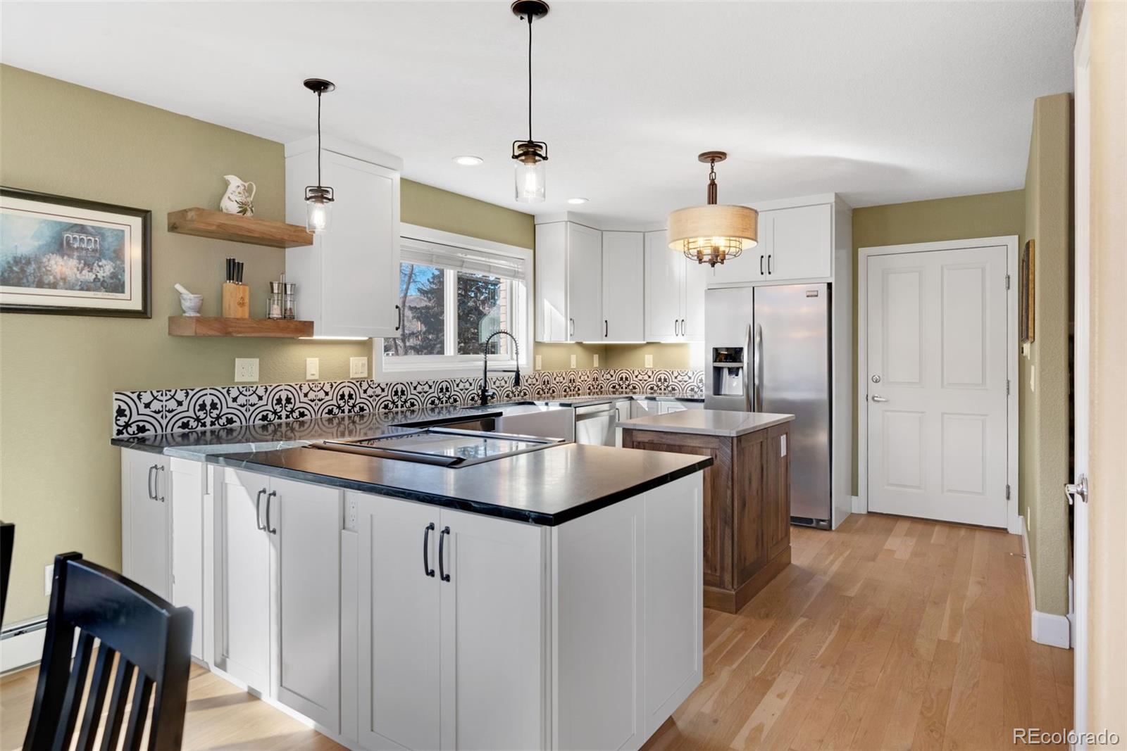 MLS Image #7 for 1900  east street,golden, Colorado