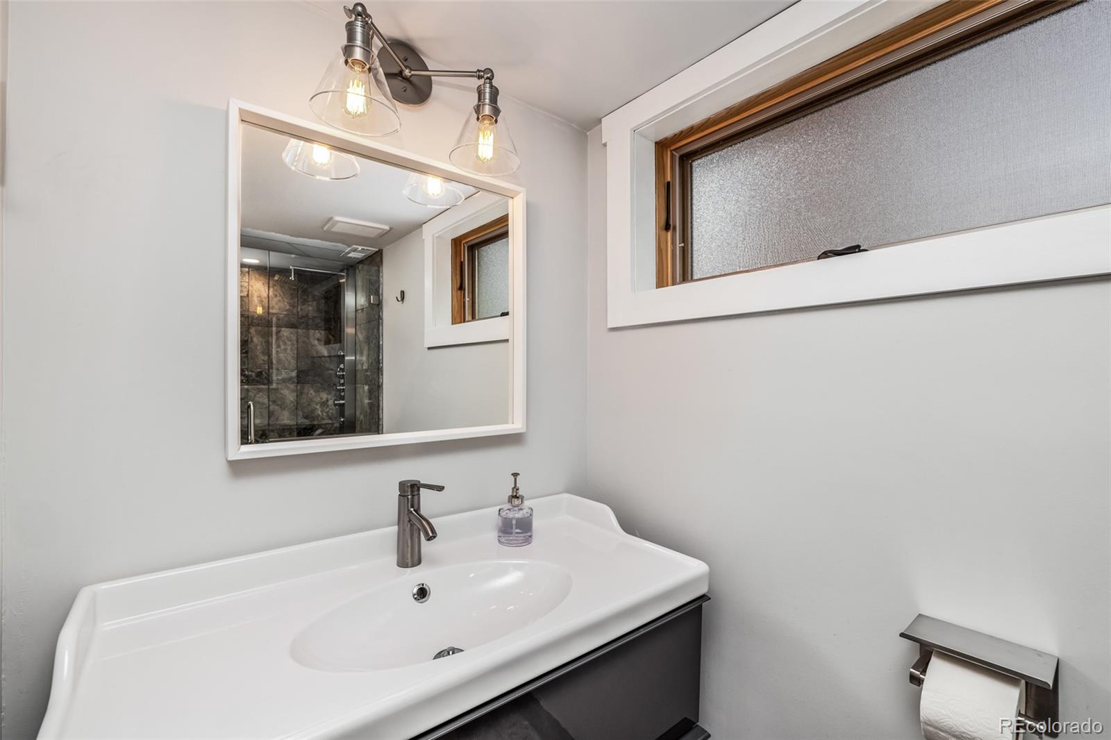 MLS Image #18 for 4527 n clay street,denver, Colorado