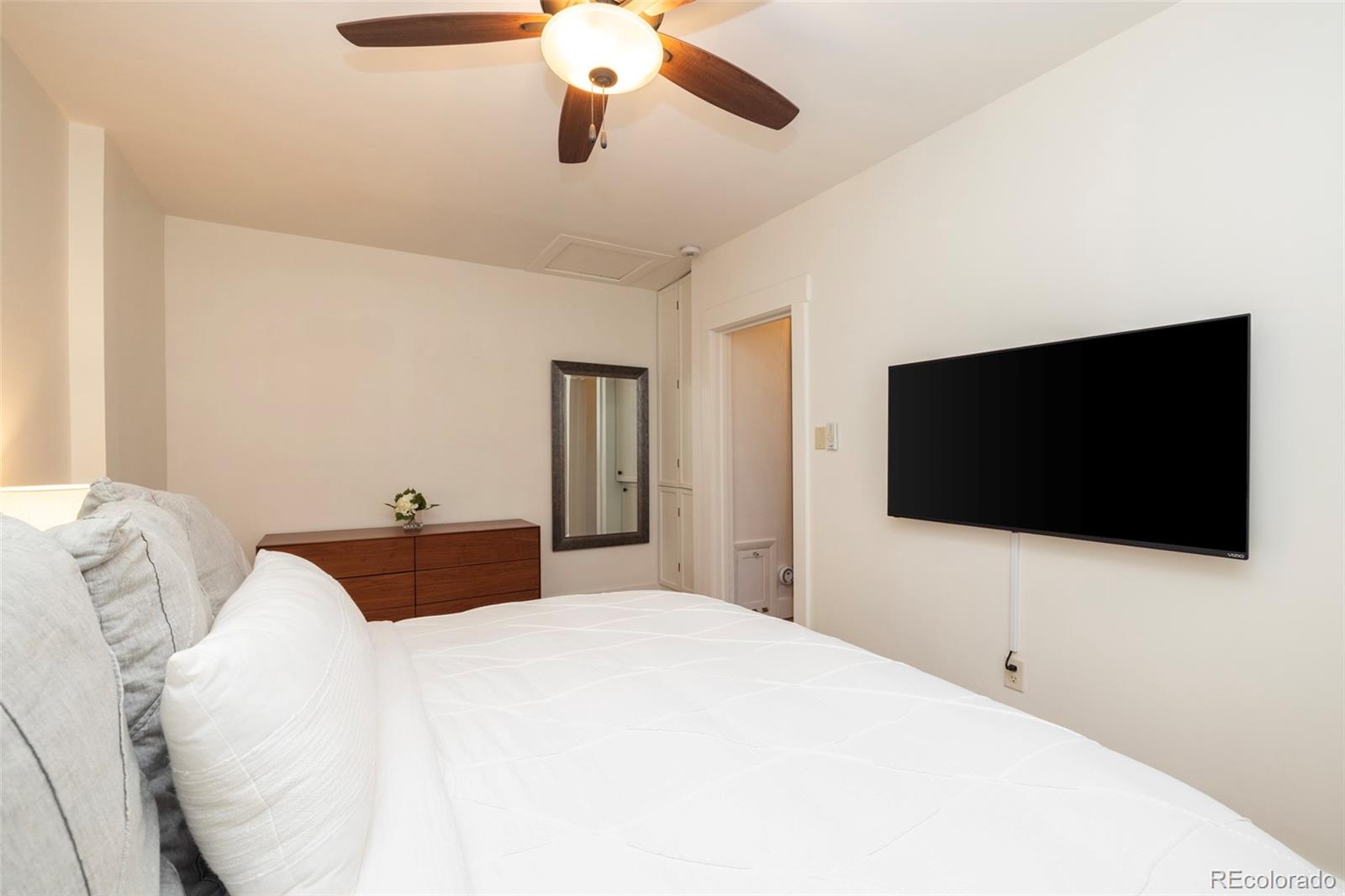 MLS Image #9 for 4527 n clay street,denver, Colorado