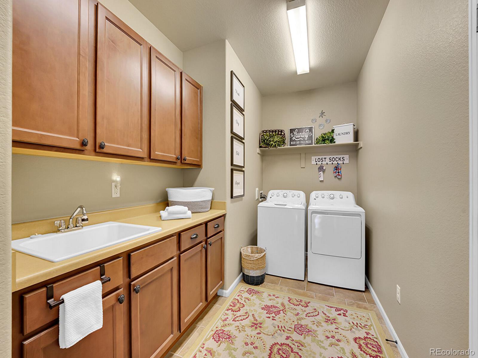 MLS Image #19 for 19509 e 55th avenue,denver, Colorado
