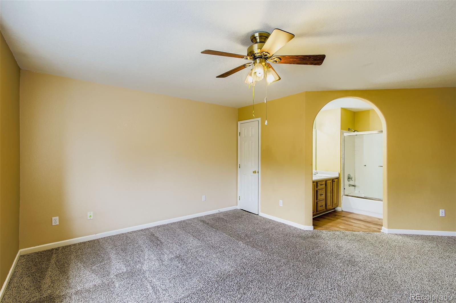 MLS Image #8 for 10693 w 63rd drive,arvada, Colorado
