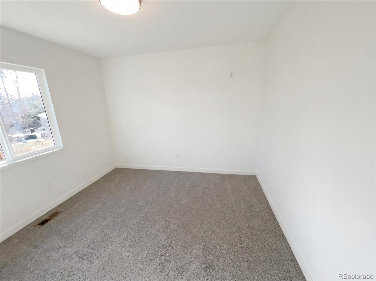 MLS Image #18 for 3624 s olathe street,aurora, Colorado