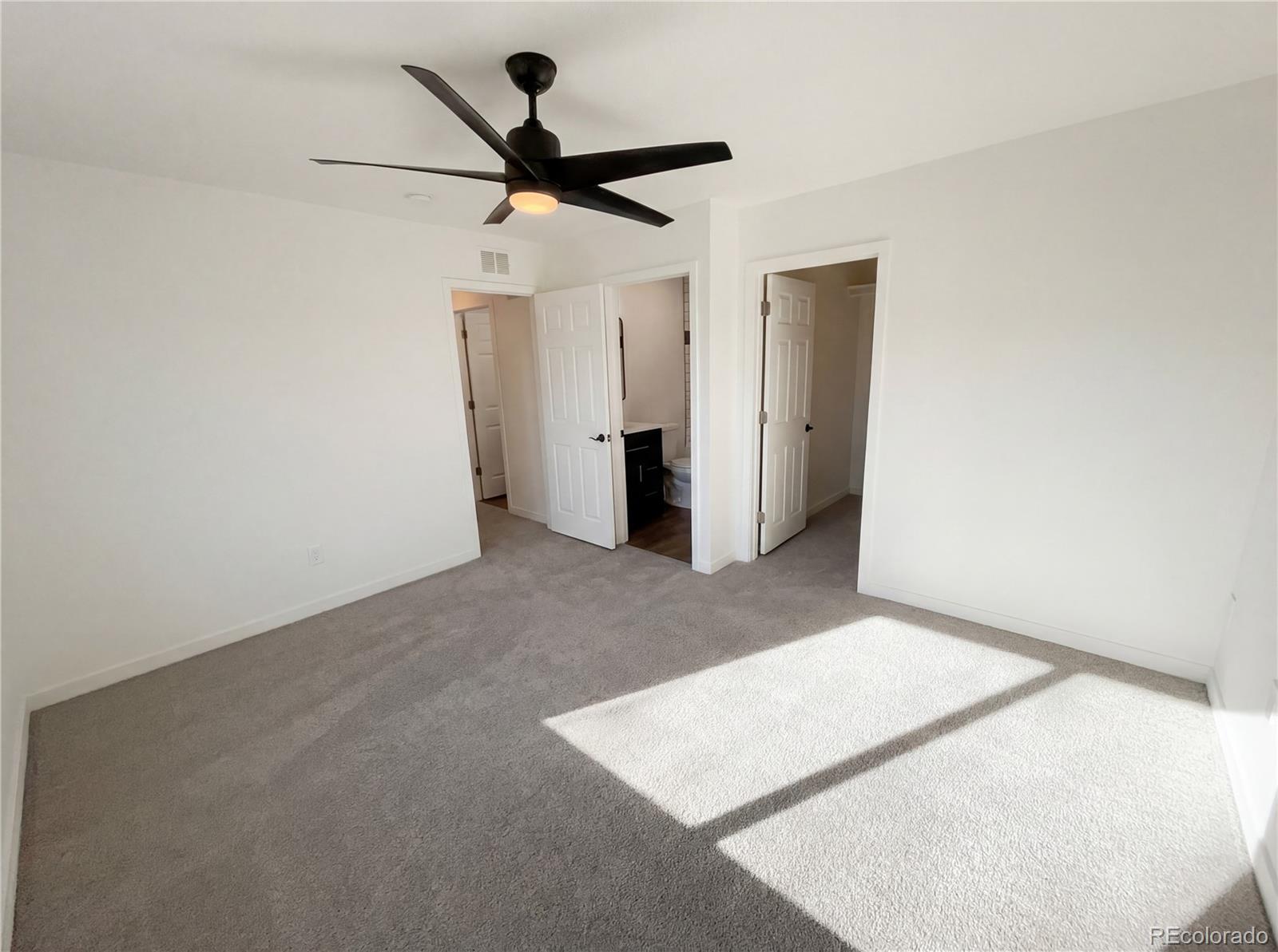 MLS Image #3 for 3624 s olathe street,aurora, Colorado