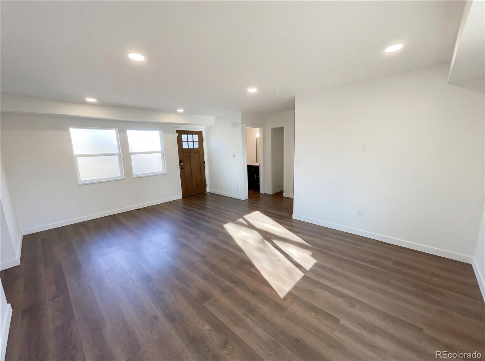 MLS Image #6 for 3624 s olathe street,aurora, Colorado