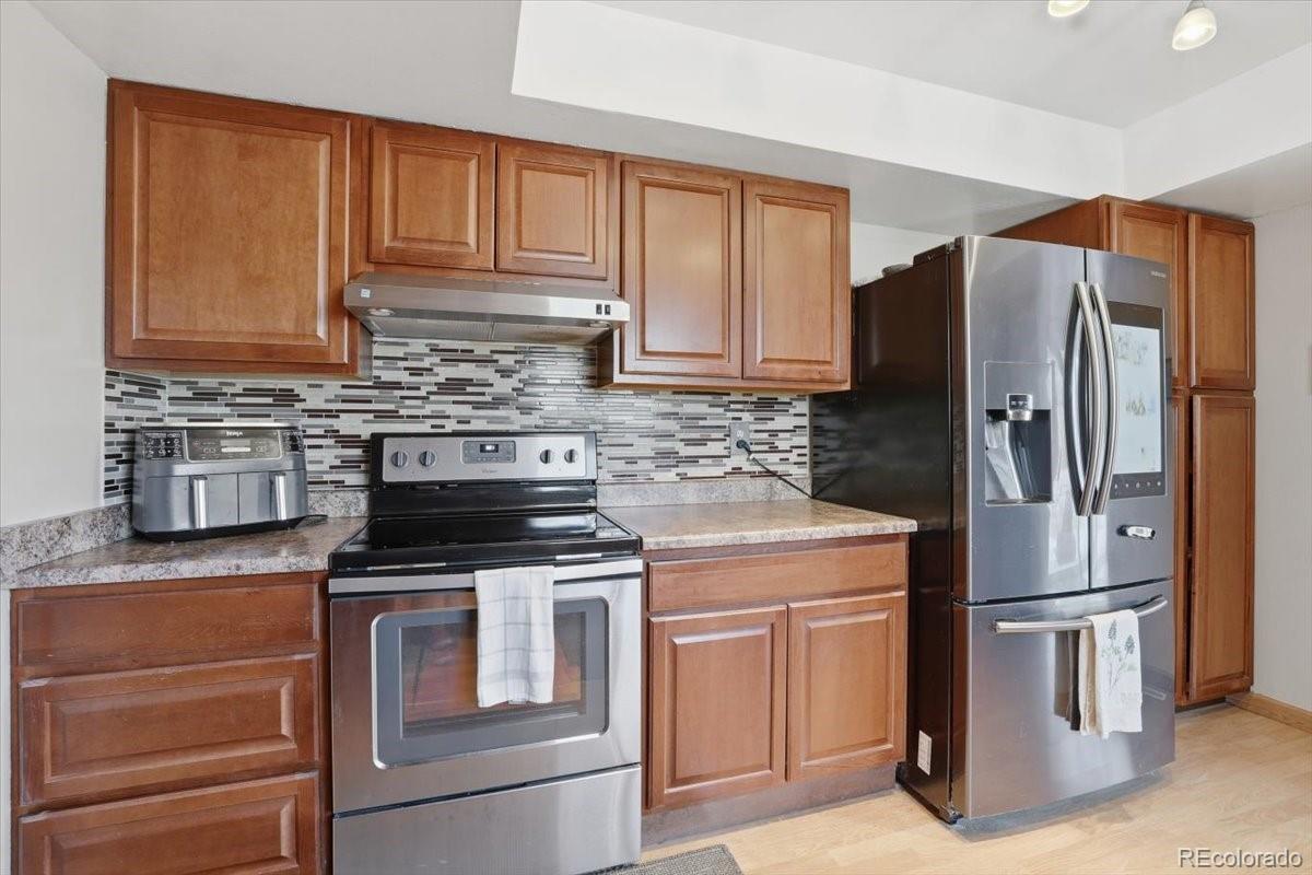 MLS Image #15 for 2918  flintridge square,colorado springs, Colorado