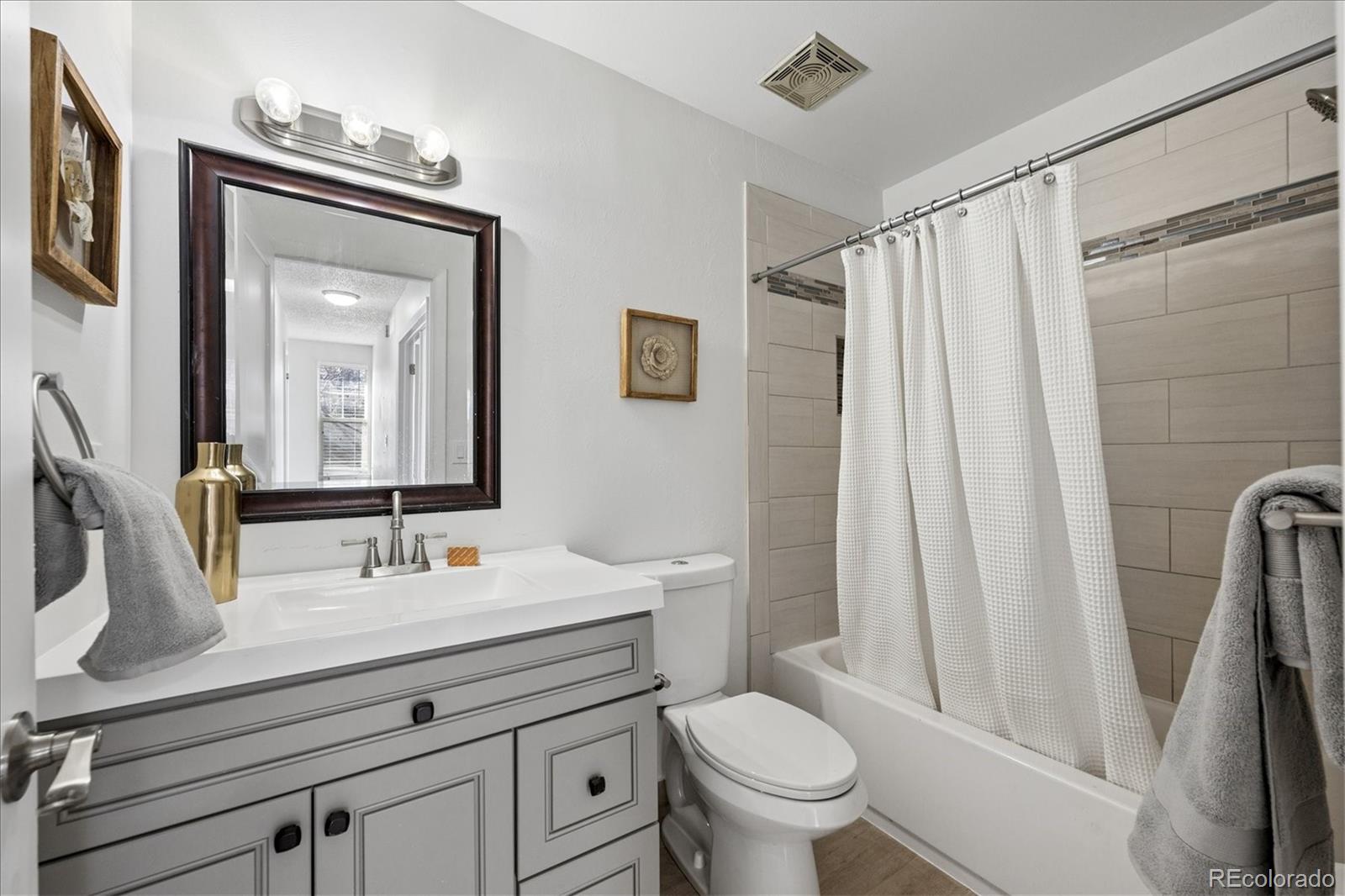 MLS Image #10 for 14562 e 13th avenue ,aurora, Colorado