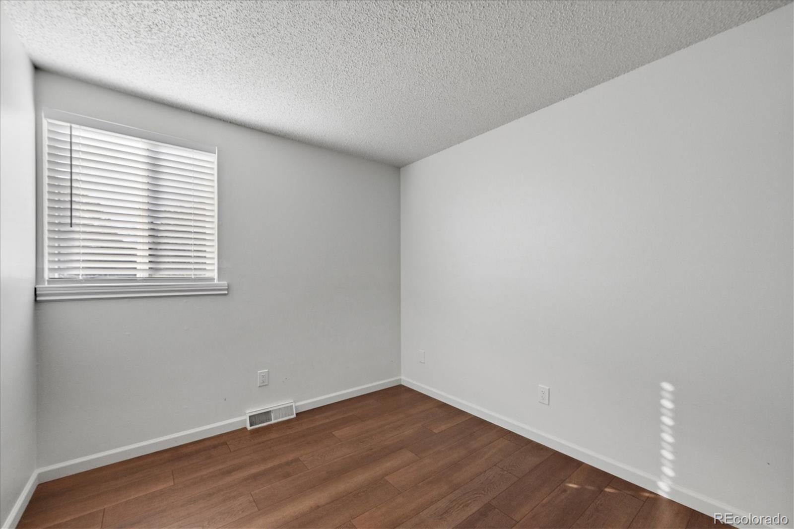 MLS Image #12 for 14562 e 13th avenue ,aurora, Colorado