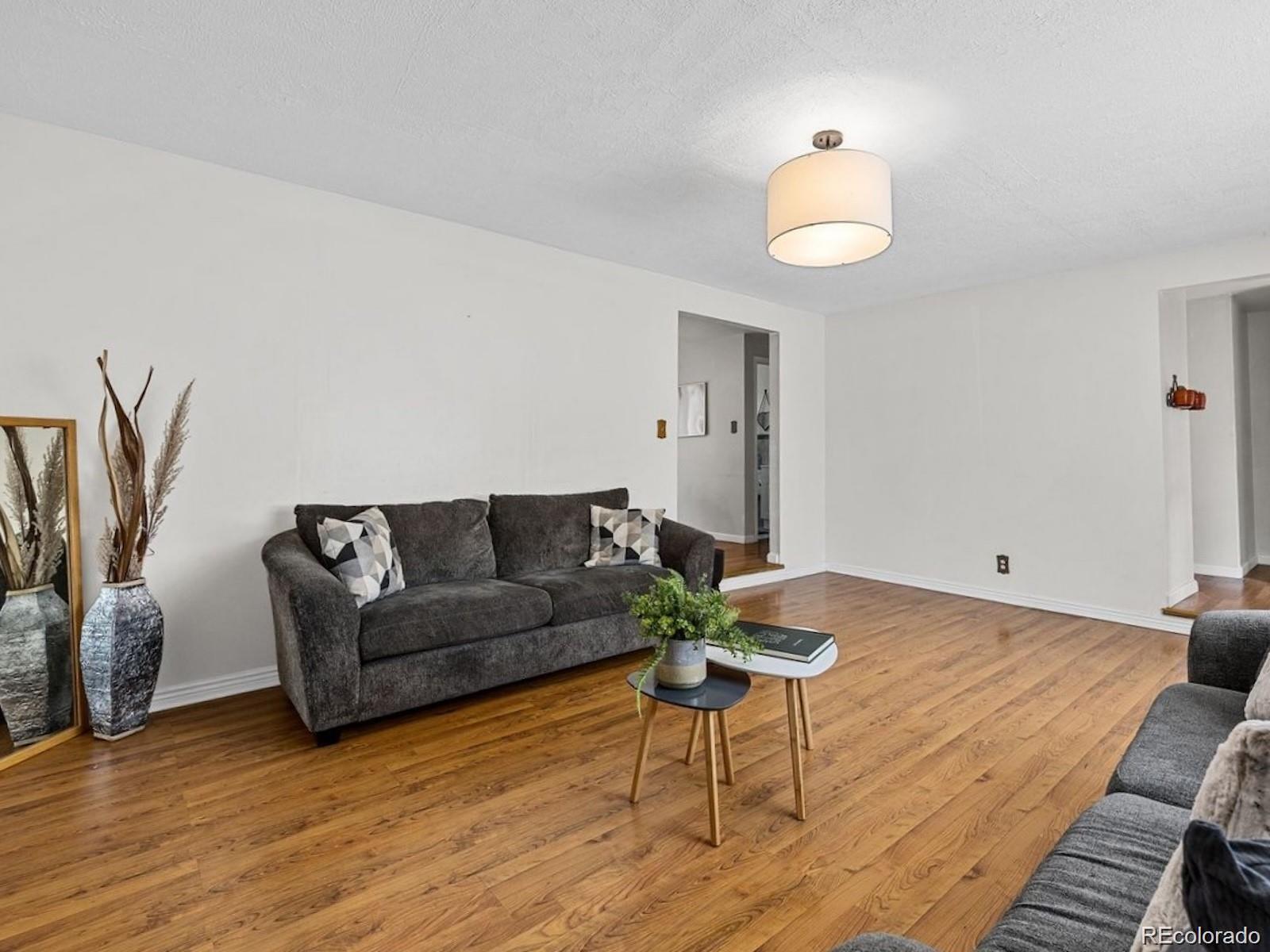 MLS Image #4 for 403  emporia street,aurora, Colorado
