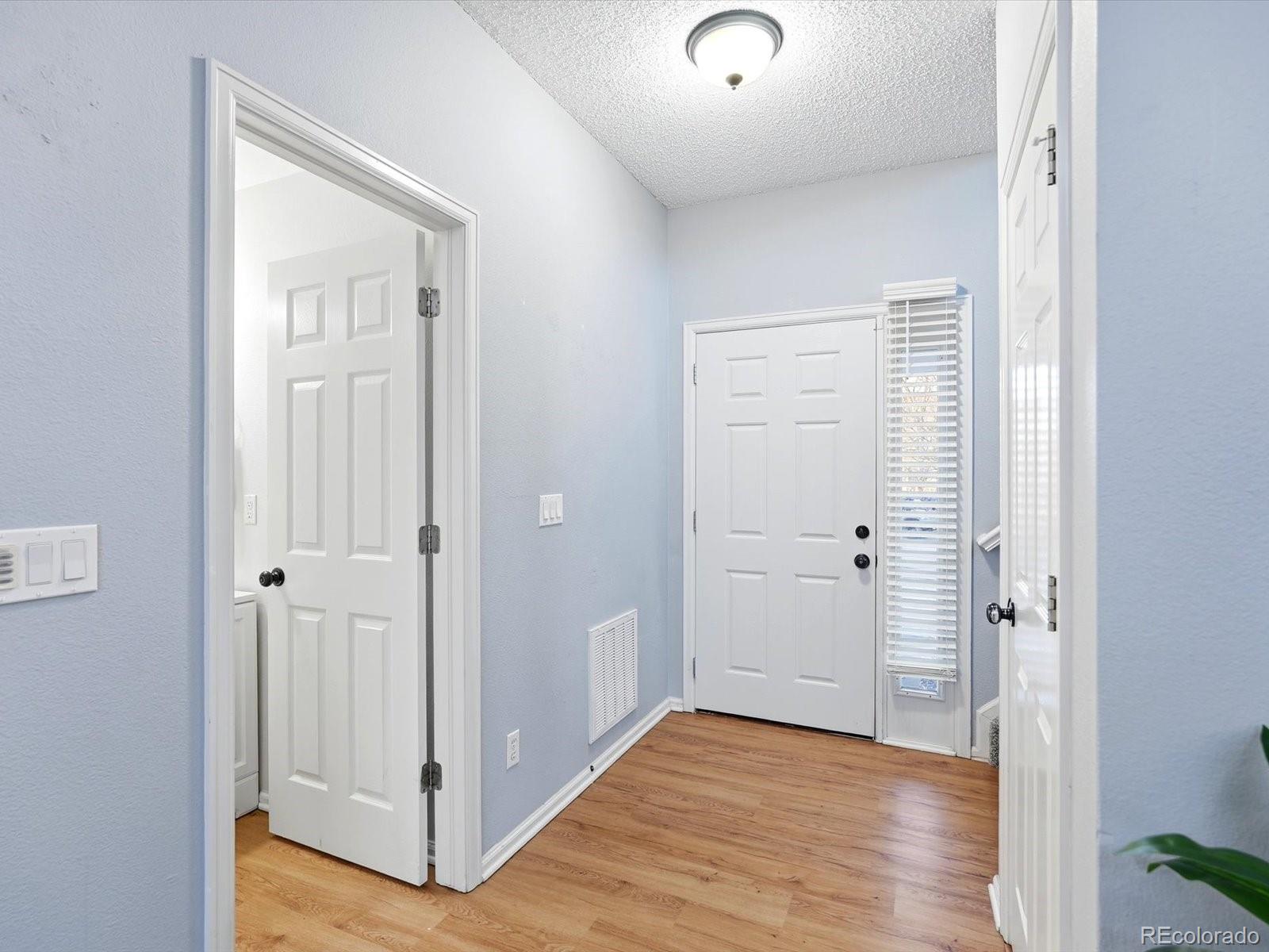 MLS Image #5 for 22286 e belleview lane,aurora, Colorado