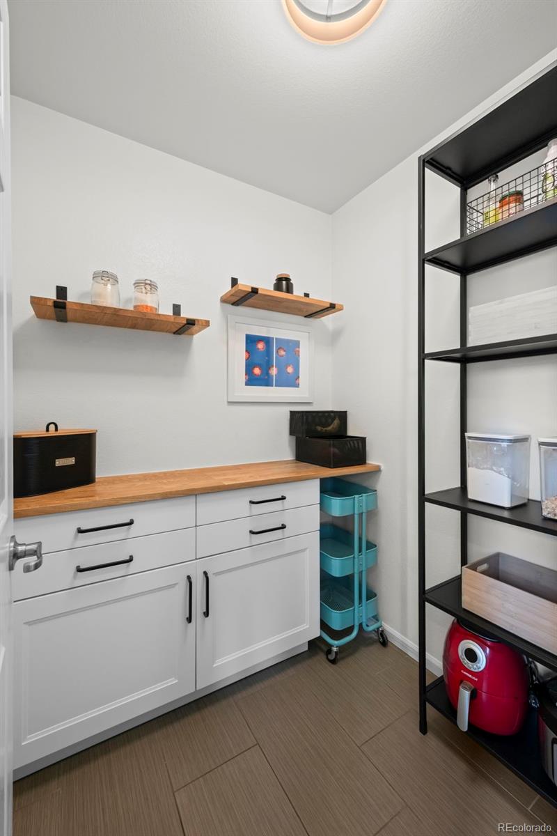 MLS Image #12 for 16186 w 94th drive,arvada, Colorado