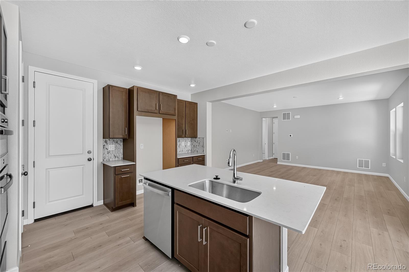 MLS Image #11 for 9173  violet way,arvada, Colorado