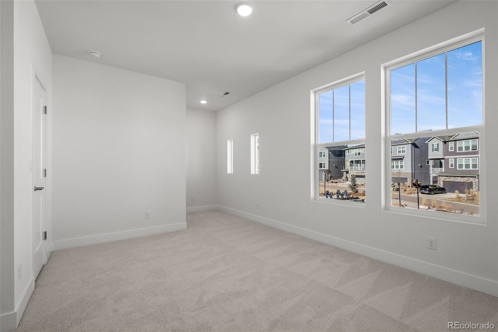 MLS Image #22 for 4505  peak crest view,colorado springs, Colorado