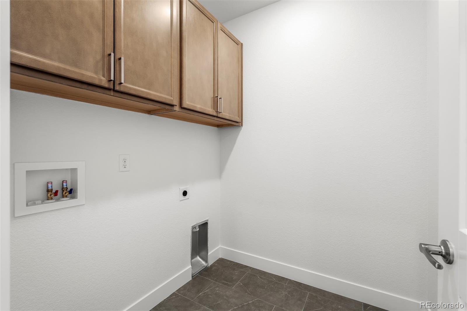 MLS Image #26 for 4505  peak crest view,colorado springs, Colorado