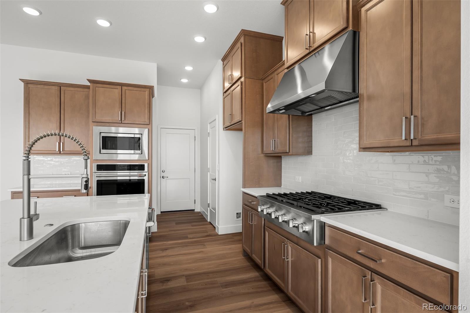 MLS Image #7 for 4505  peak crest view,colorado springs, Colorado