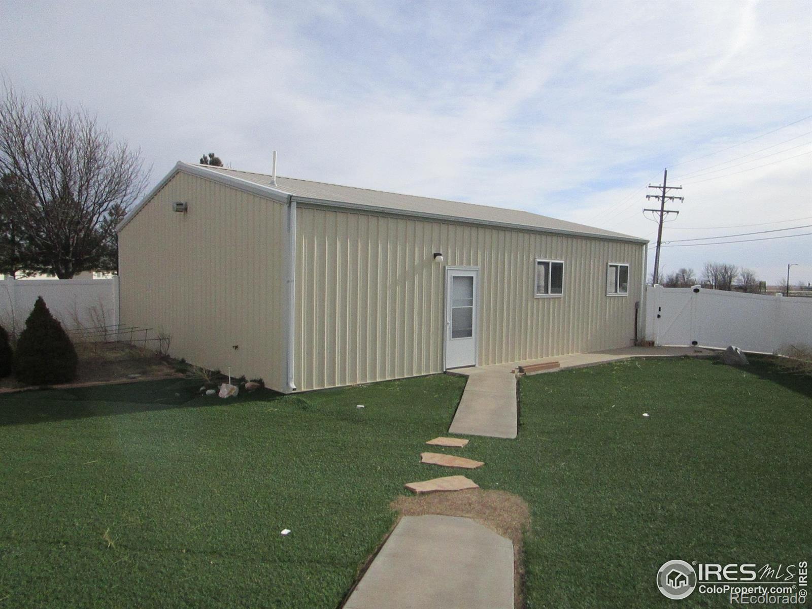 MLS Image #3 for 18 s cedar circle,burlington, Colorado