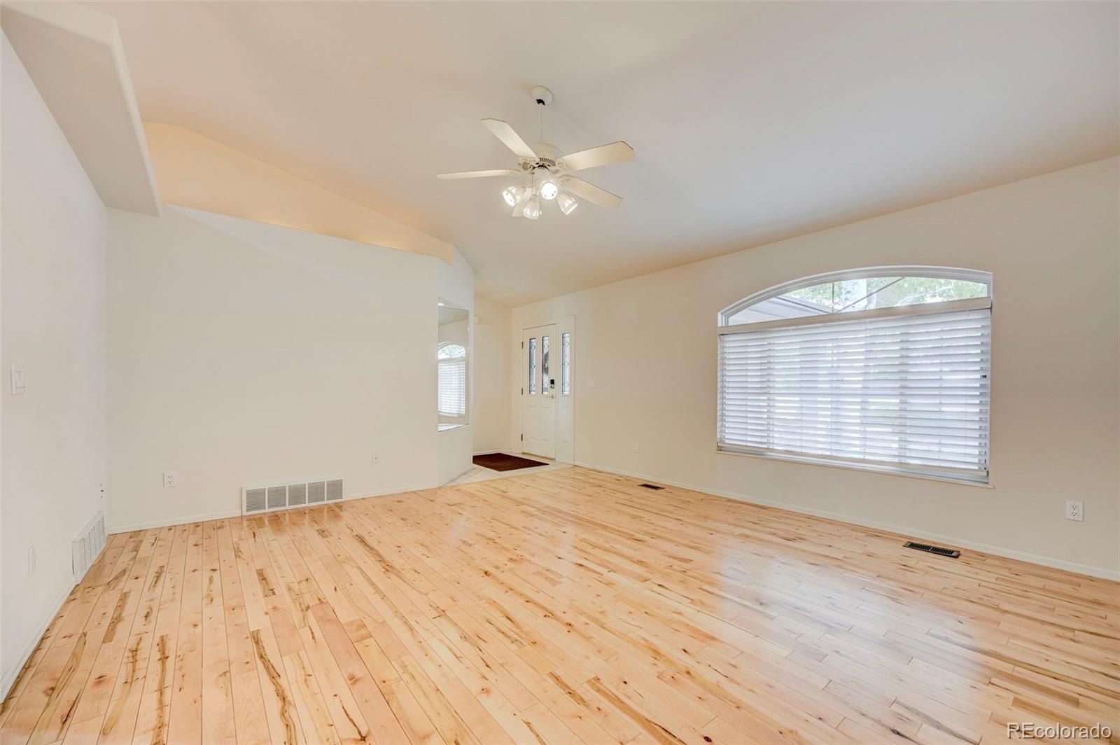 MLS Image #8 for 433 w fairway drive,pueblo, Colorado