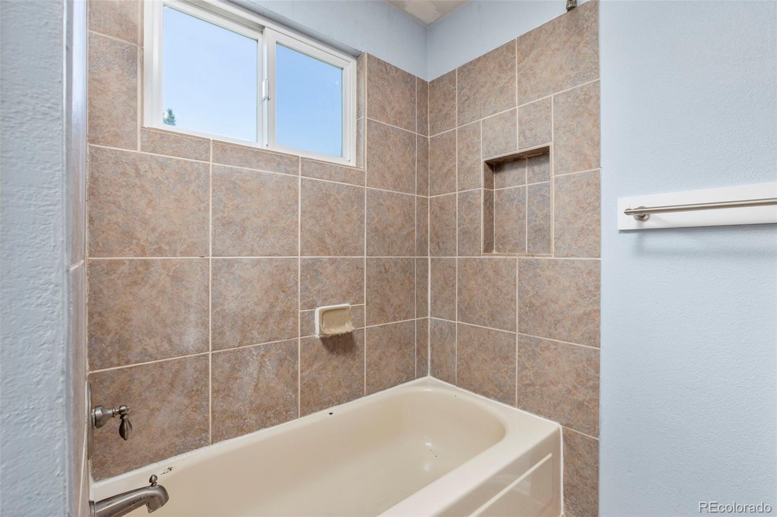 MLS Image #13 for 3981 w 127th avenue,broomfield, Colorado