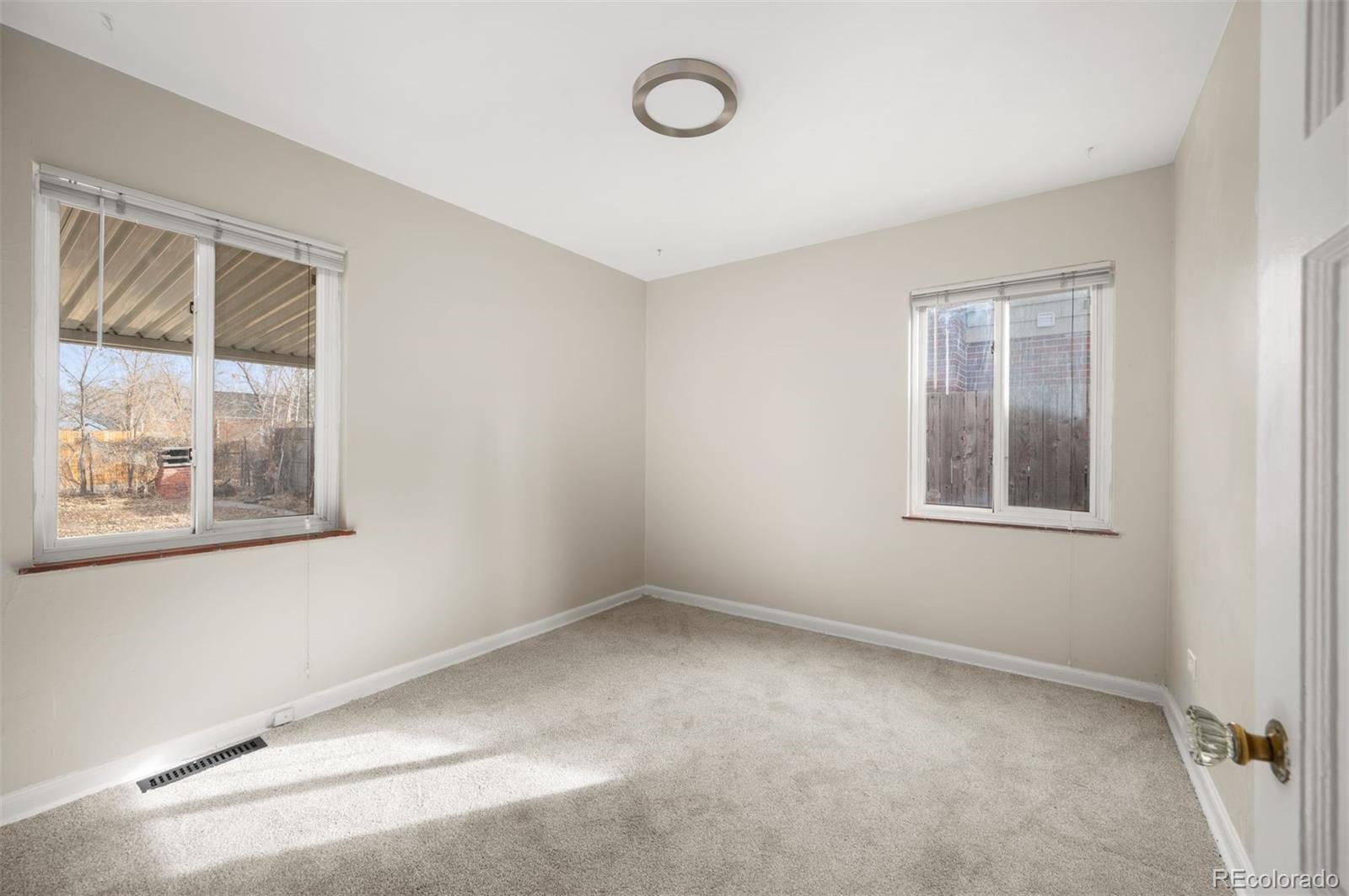 MLS Image #14 for 2540  magnolia street,denver, Colorado