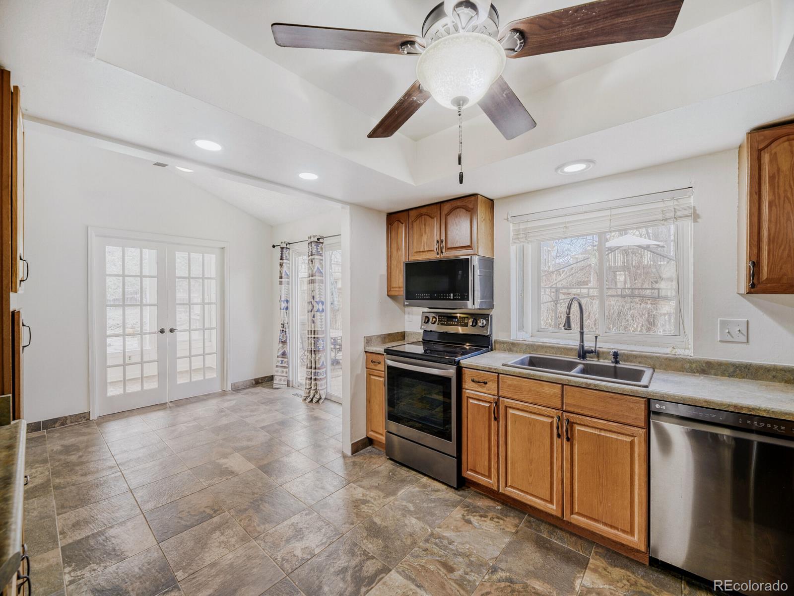 MLS Image #6 for 6433 s miller street,littleton, Colorado