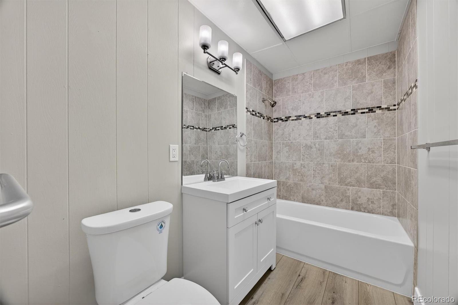 MLS Image #18 for 705  perry street,denver, Colorado