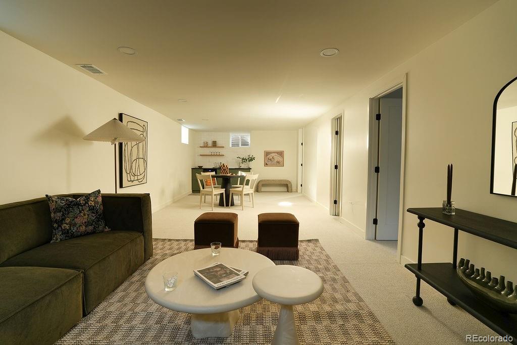 MLS Image #23 for 2920 s york street,denver, Colorado