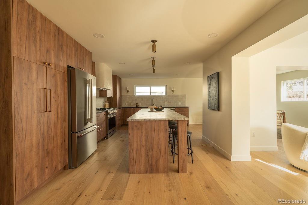MLS Image #3 for 2920 s york street,denver, Colorado