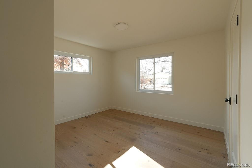 MLS Image #33 for 2920 s york street,denver, Colorado