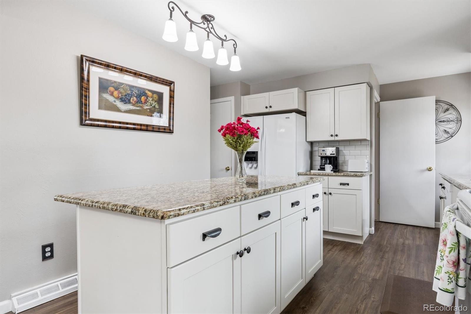 MLS Image #14 for 12009 e center avenue,aurora, Colorado
