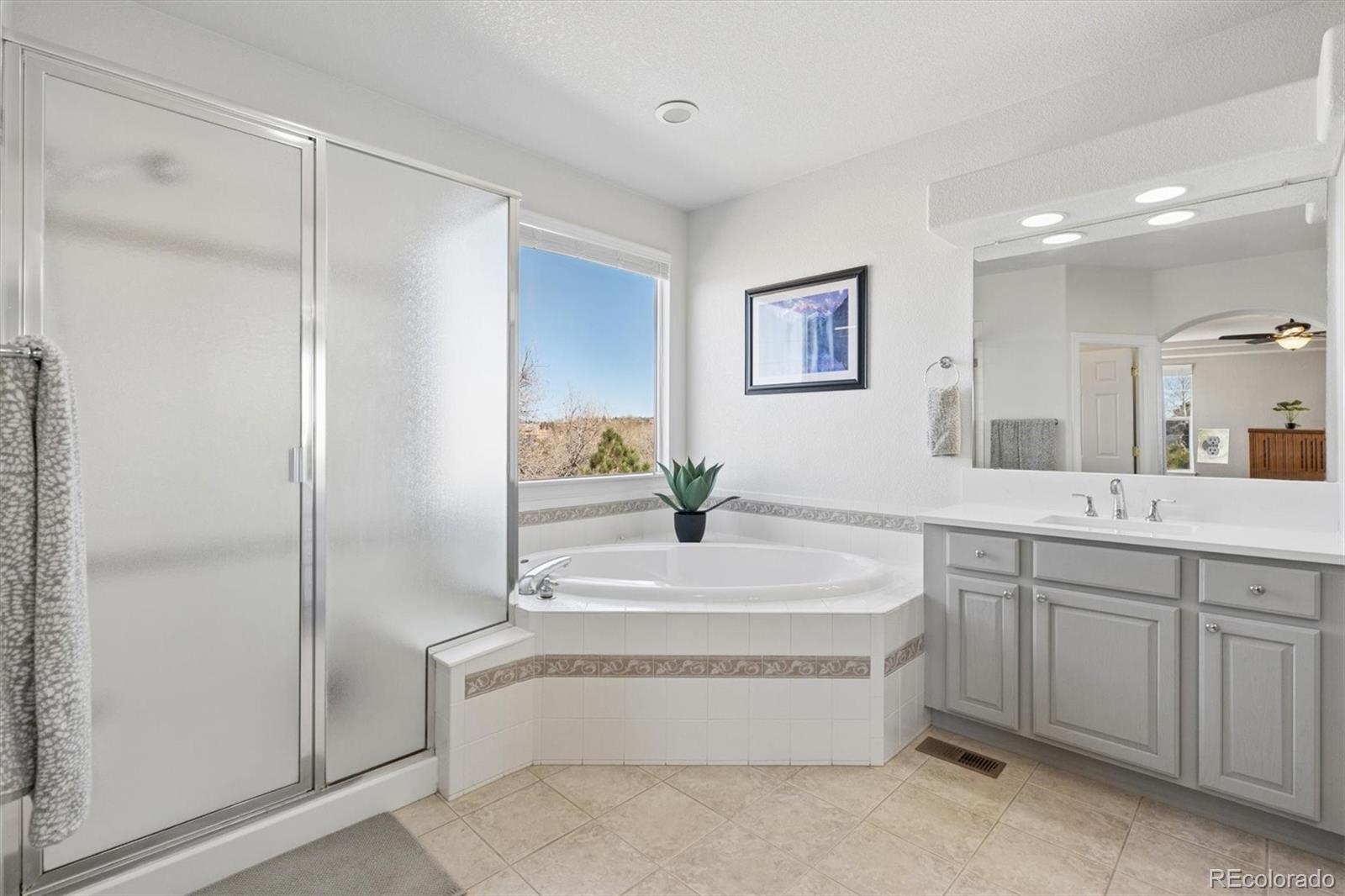 MLS Image #22 for 20201 e euclid lane,aurora, Colorado