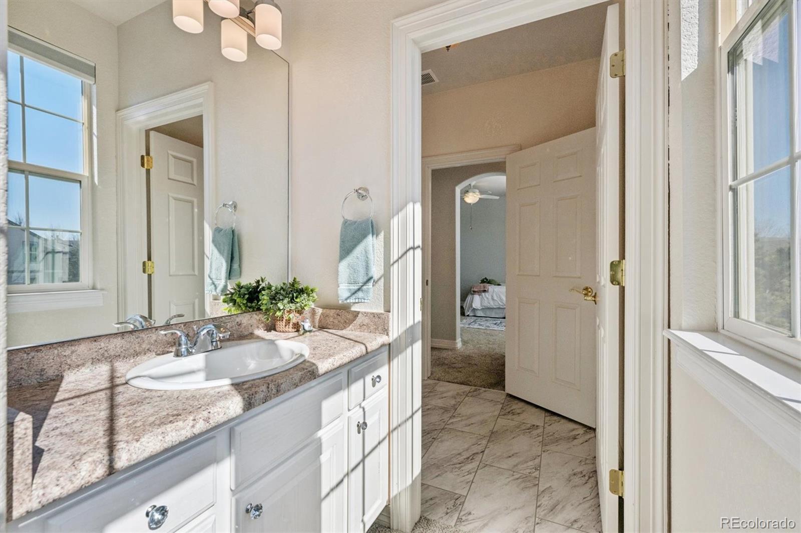 MLS Image #26 for 20201 e euclid lane,aurora, Colorado
