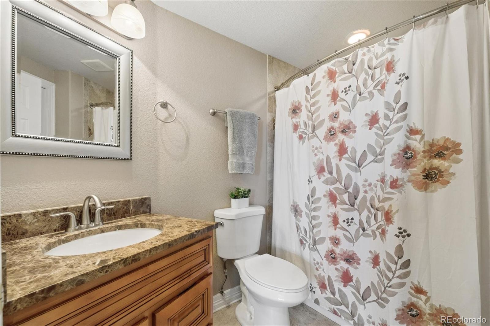 MLS Image #35 for 20201 e euclid lane,aurora, Colorado