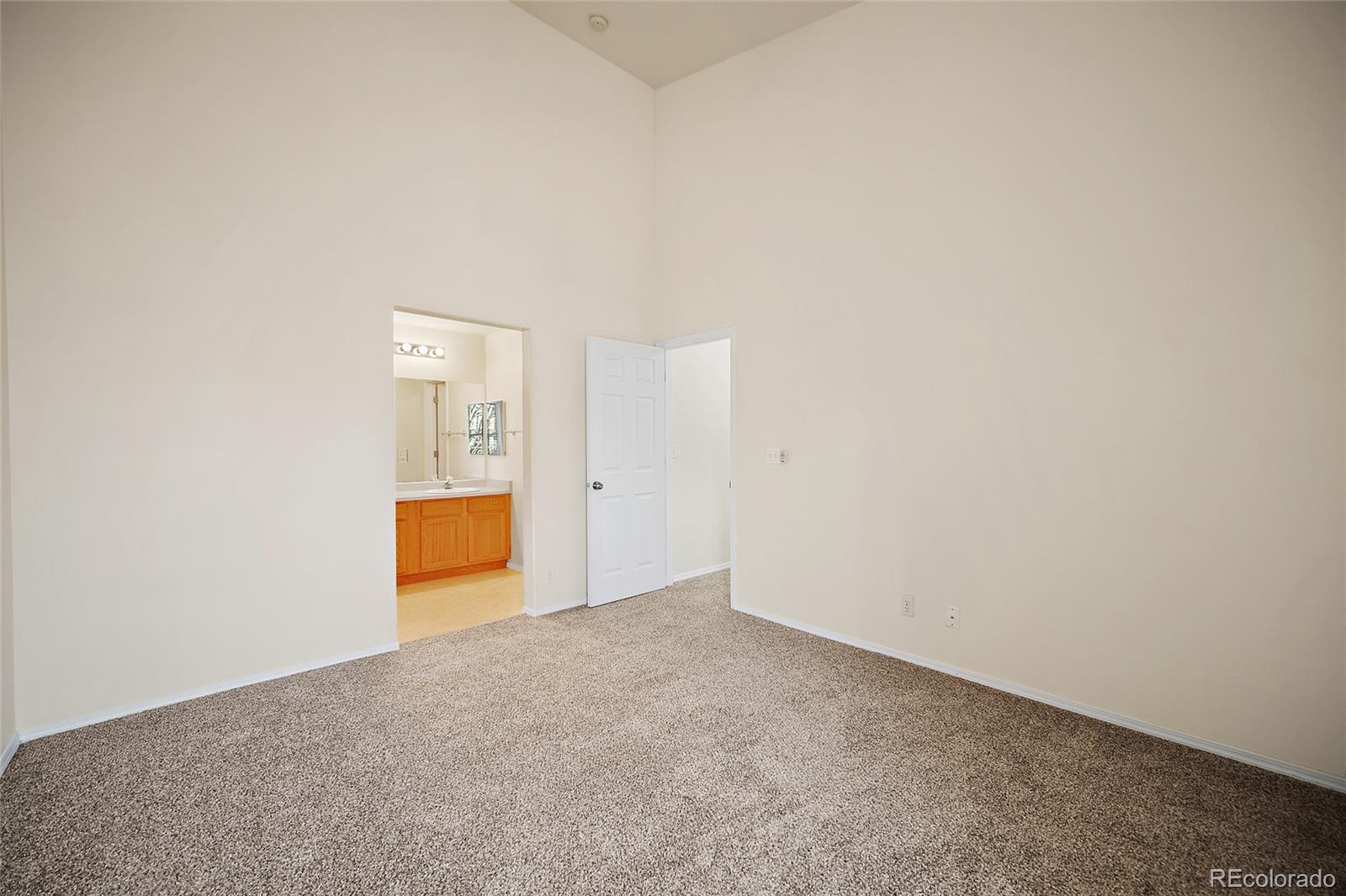 MLS Image #9 for 3870  strawberry field grove f,colorado springs, Colorado