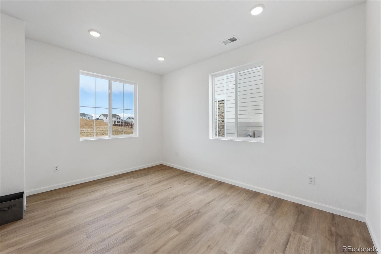 MLS Image #2 for 4666  sugar beet street,johnstown, Colorado