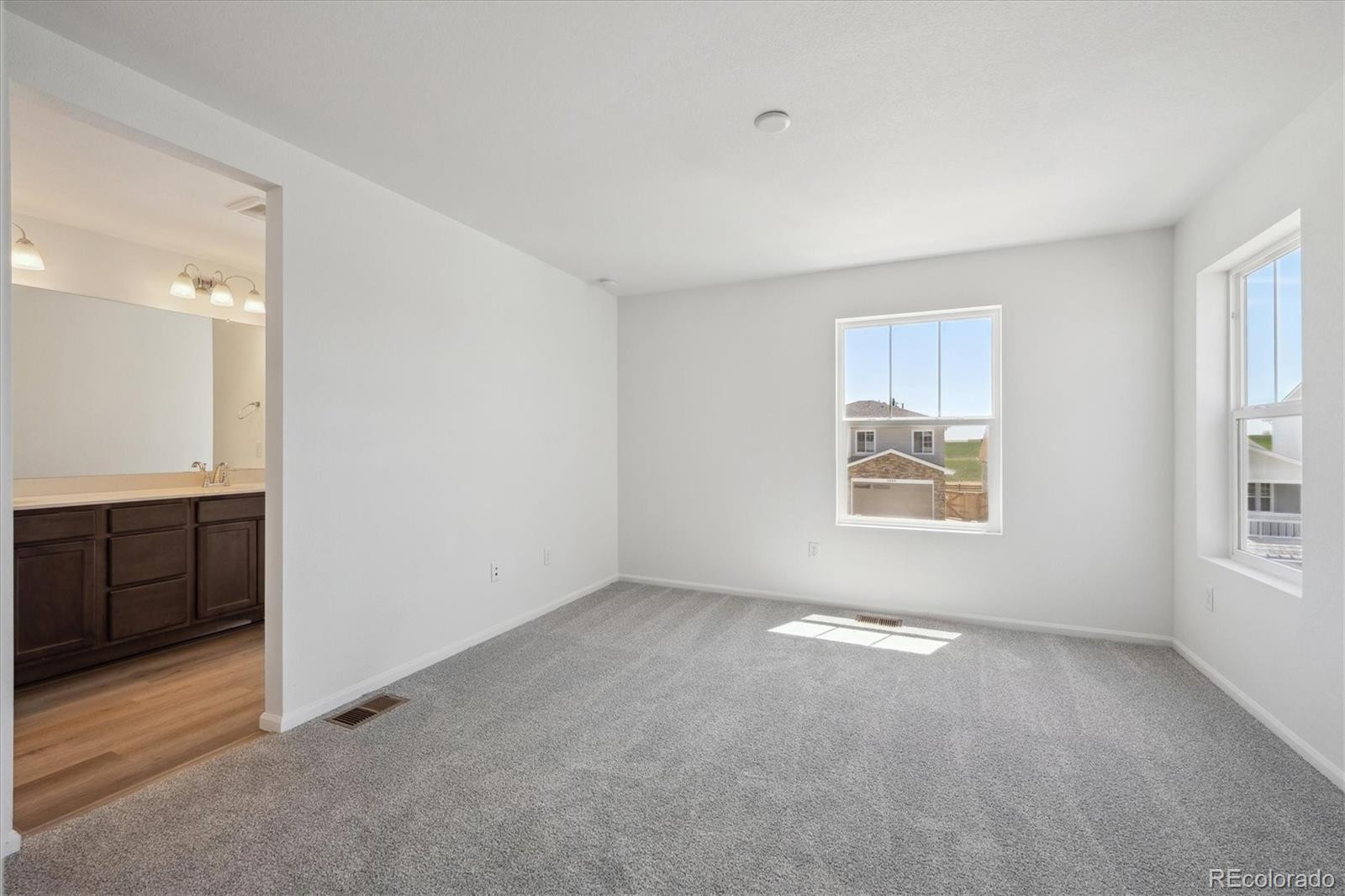 MLS Image #13 for 4667  short horn drive,johnstown, Colorado