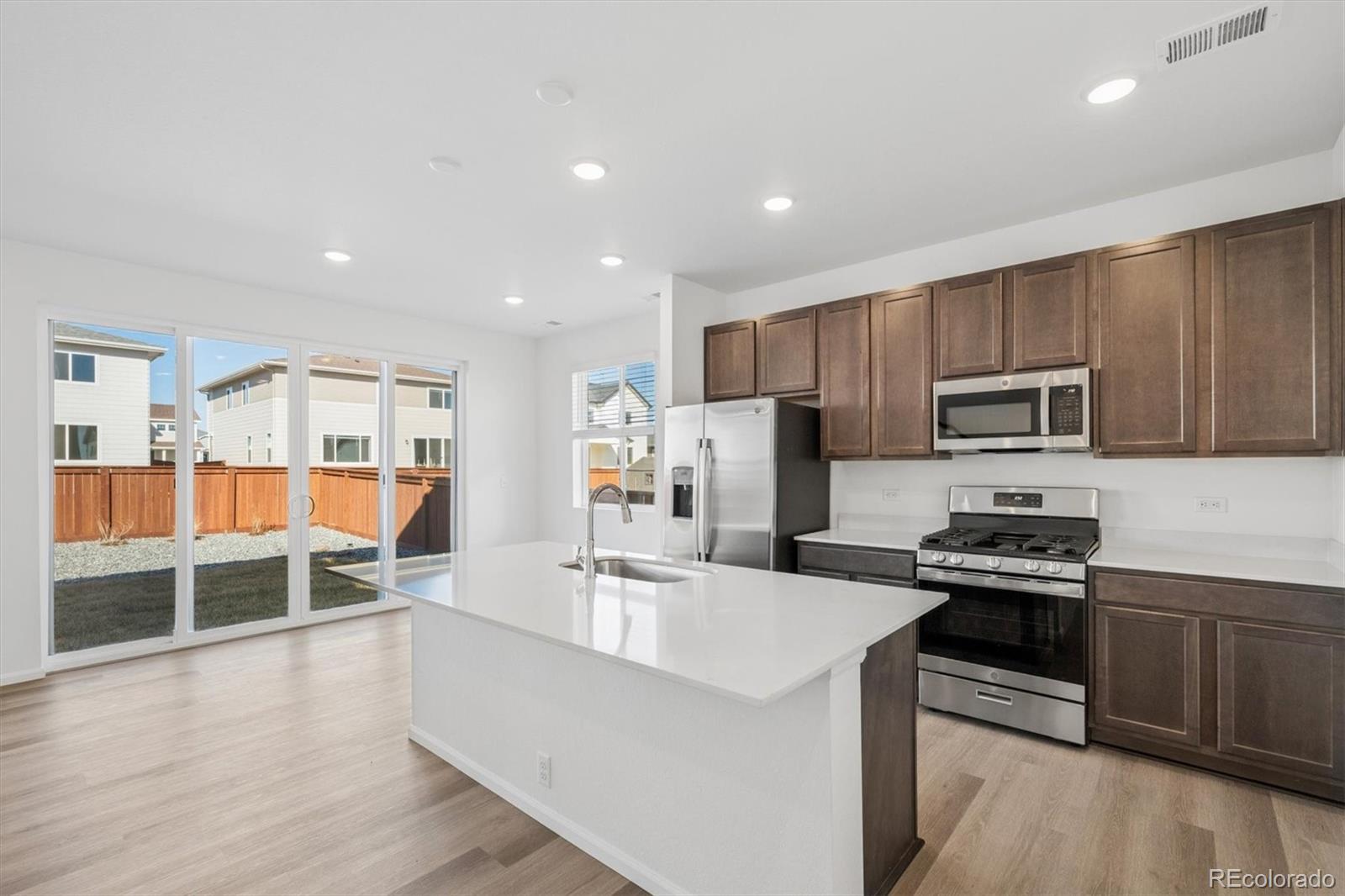 MLS Image #2 for 4667  short horn drive,johnstown, Colorado