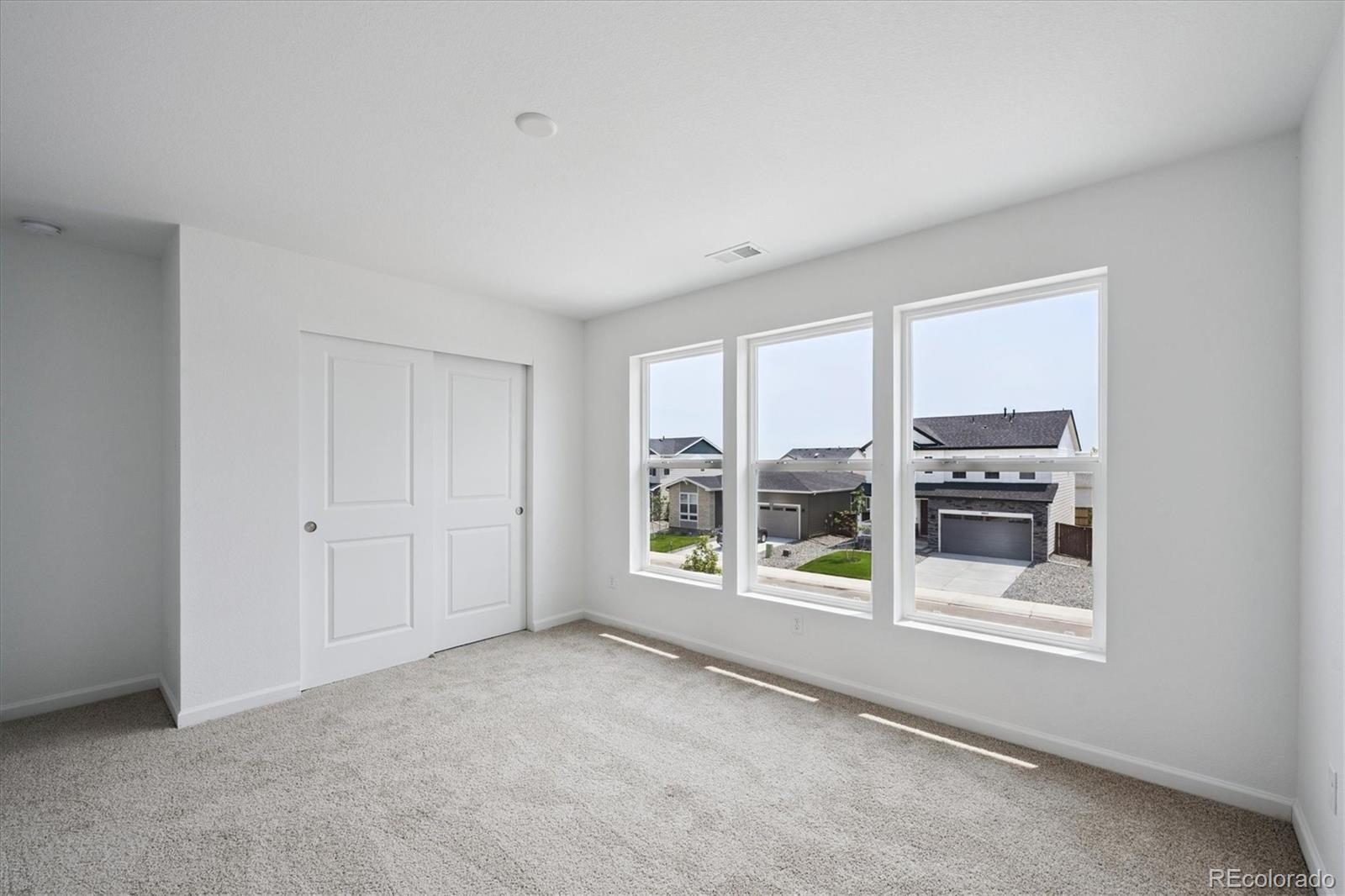 MLS Image #12 for 4651  sugar beet street,johnstown, Colorado