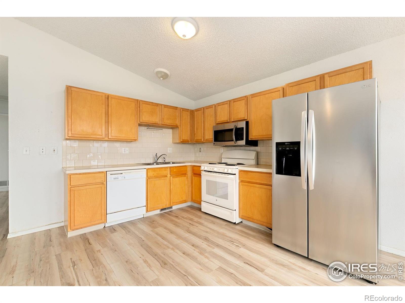 MLS Image #2 for 207  cave avenue,pierce, Colorado