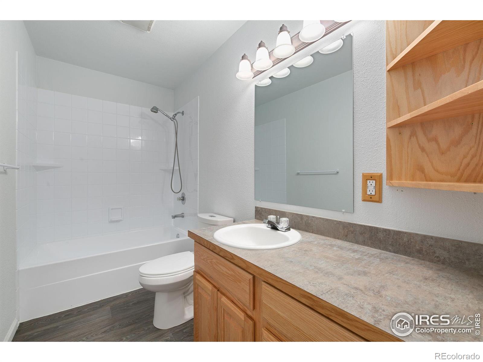 MLS Image #4 for 207  cave avenue,pierce, Colorado