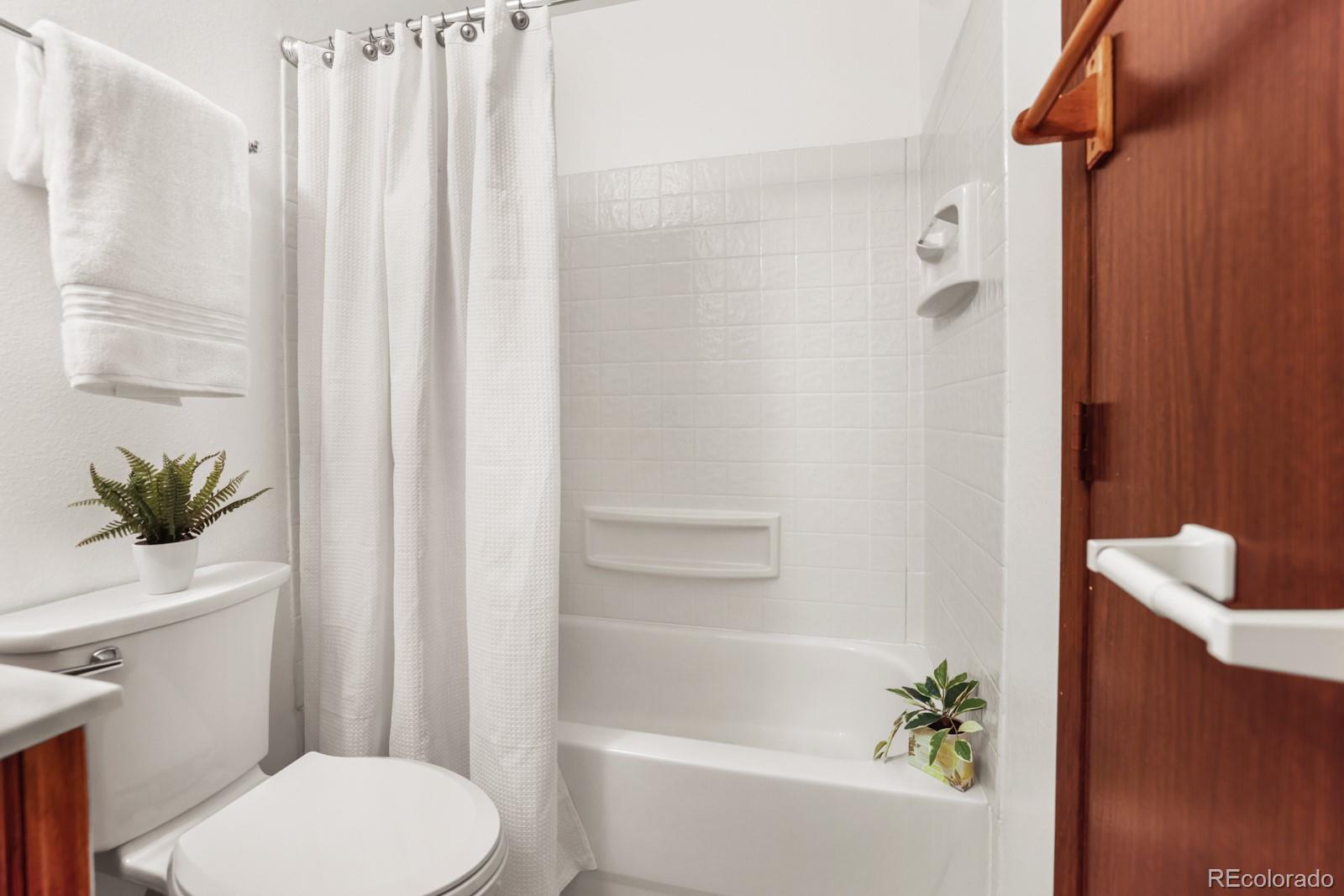 MLS Image #14 for 4742  villa circle b,colorado springs, Colorado