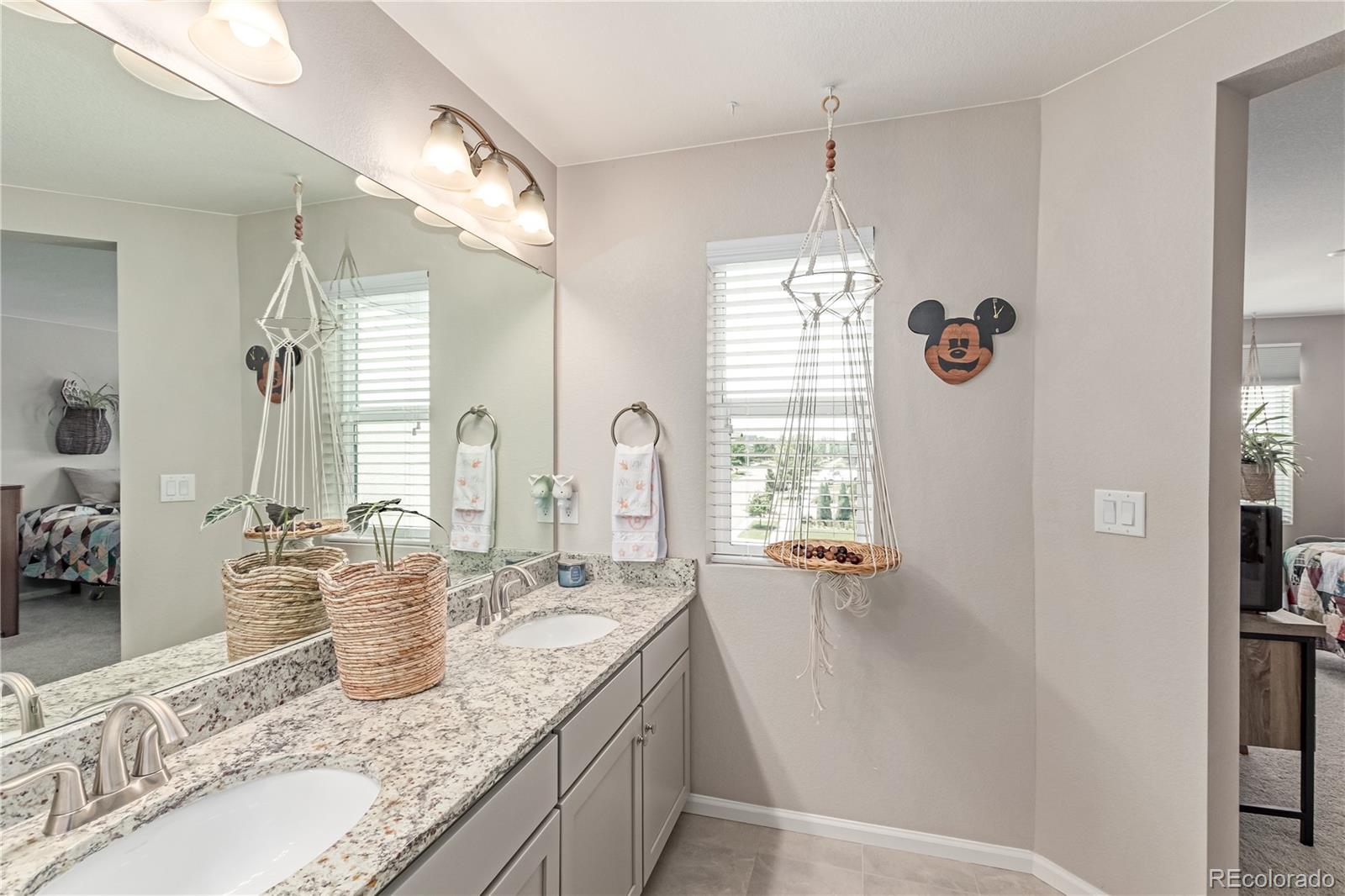 MLS Image #12 for 4790  kittredge street ,denver, Colorado