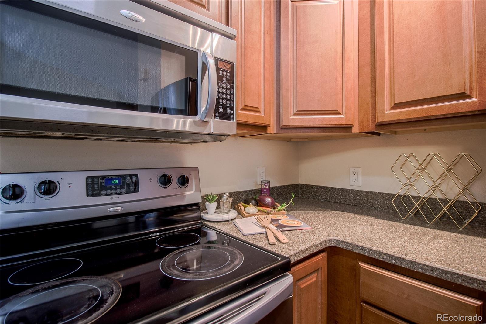 MLS Image #12 for 11105  alcott street,denver, Colorado