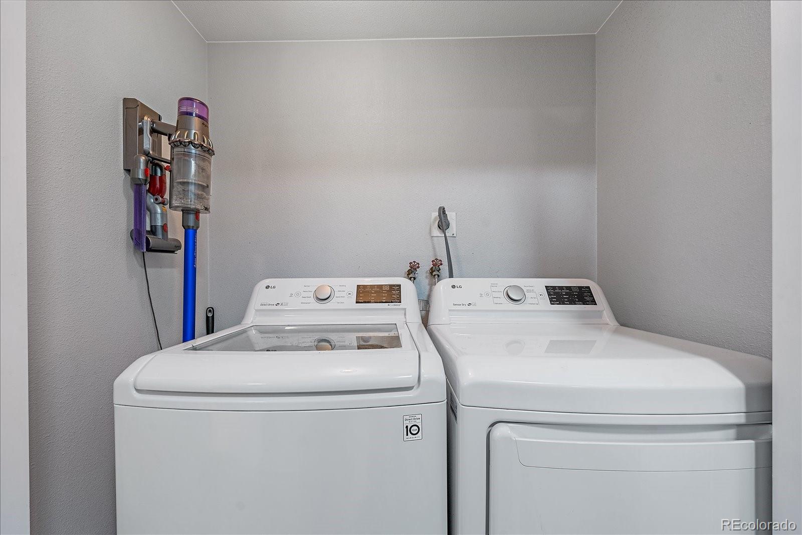 MLS Image #20 for 7865 e mississippi avenue 1006,denver, Colorado