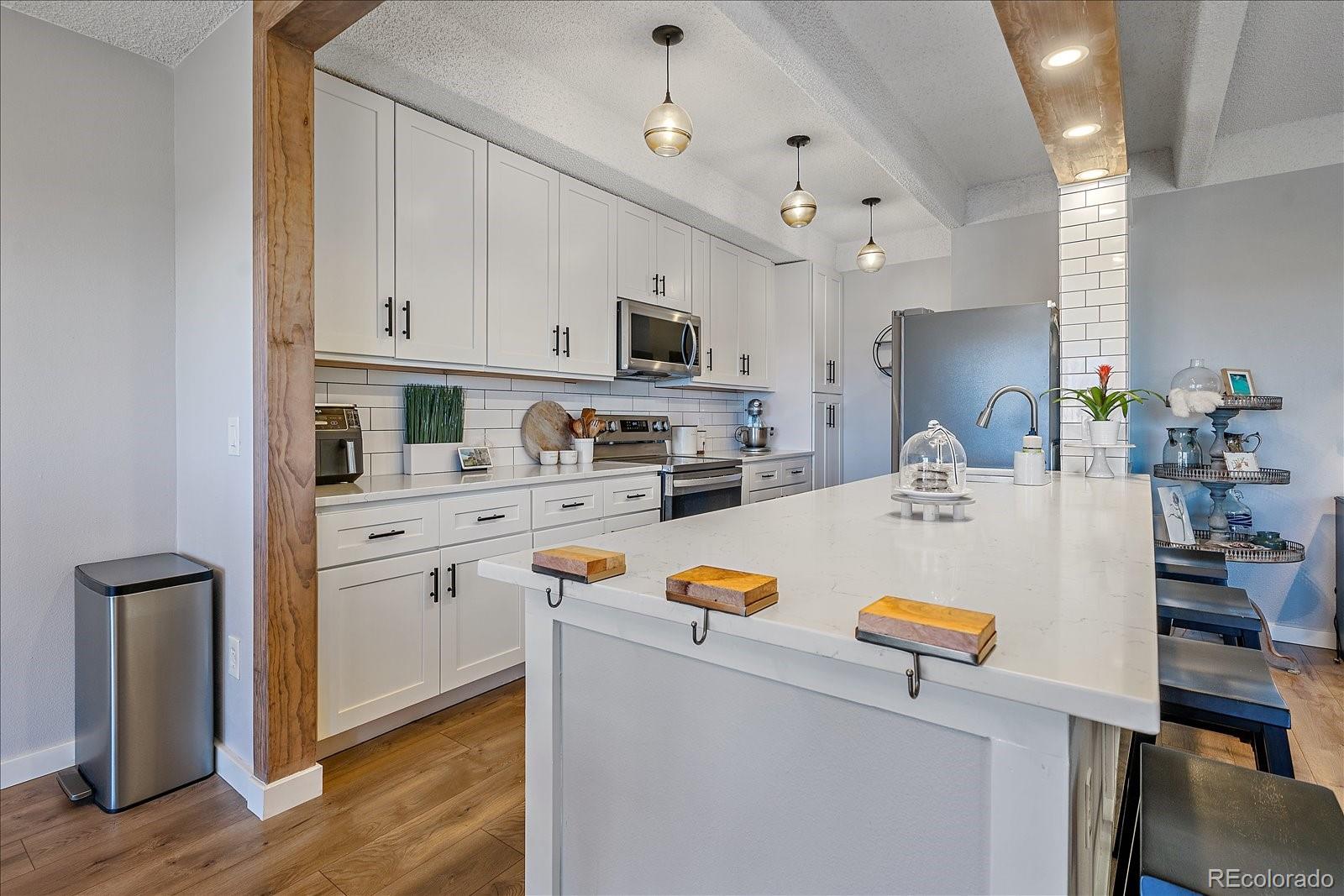 MLS Image #6 for 7865 e mississippi avenue 1006,denver, Colorado