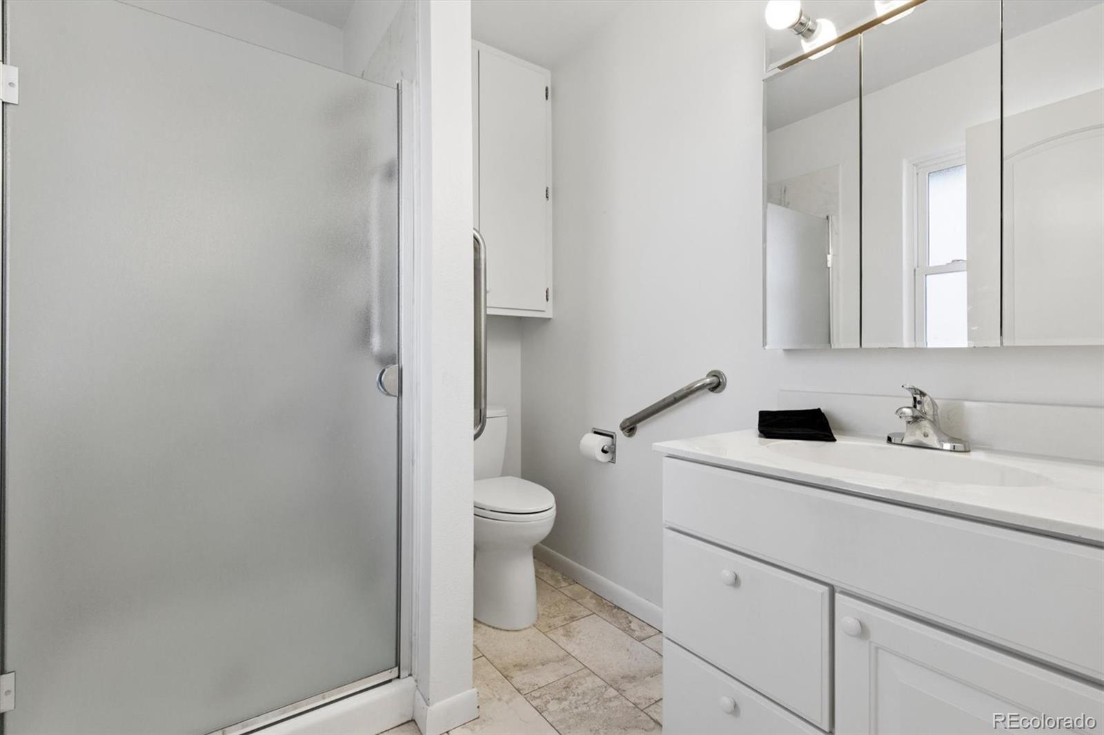 MLS Image #11 for 8005 e princeton avenue,denver, Colorado