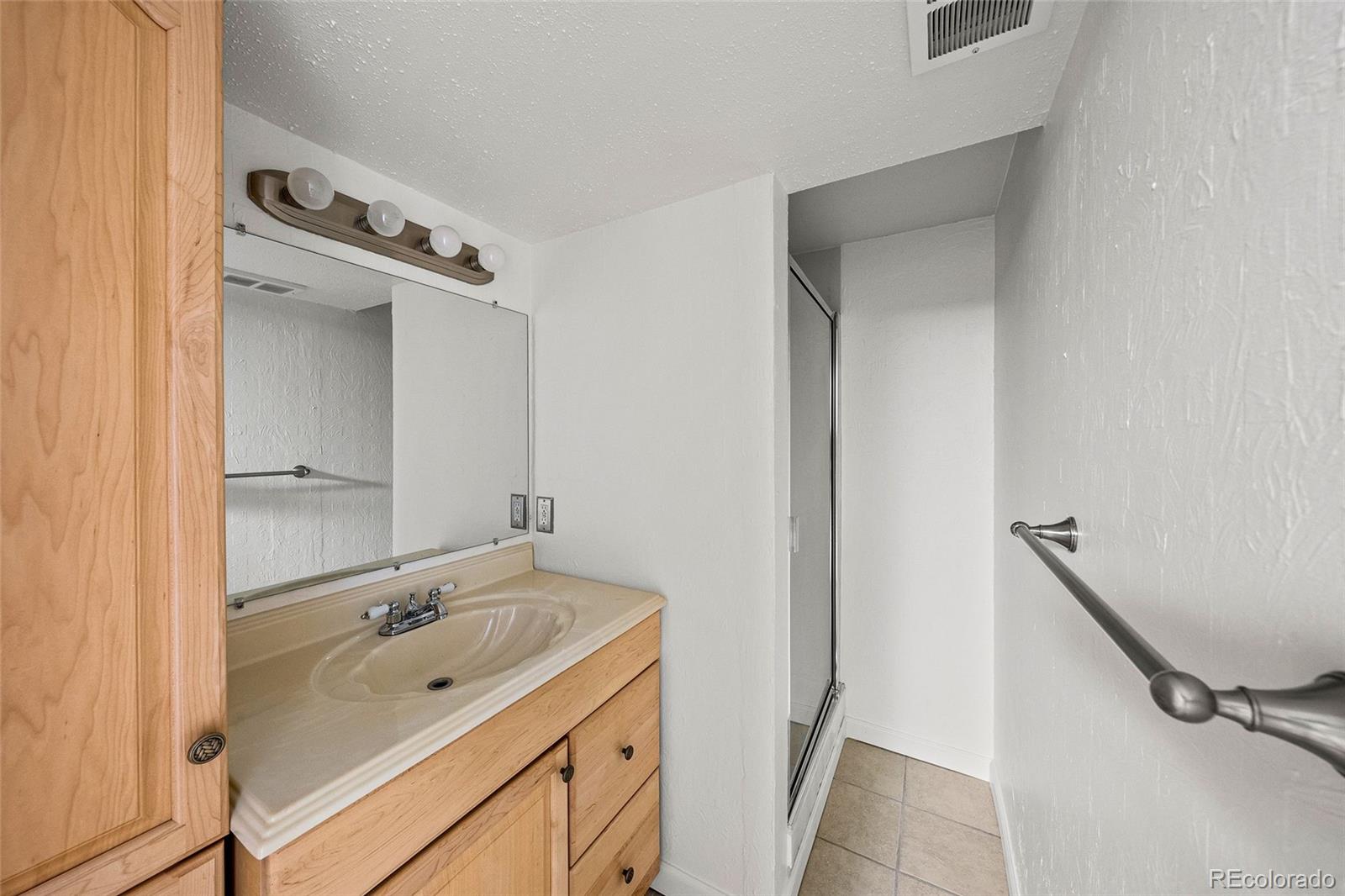 MLS Image #25 for 12398 w 70th avenue,arvada, Colorado