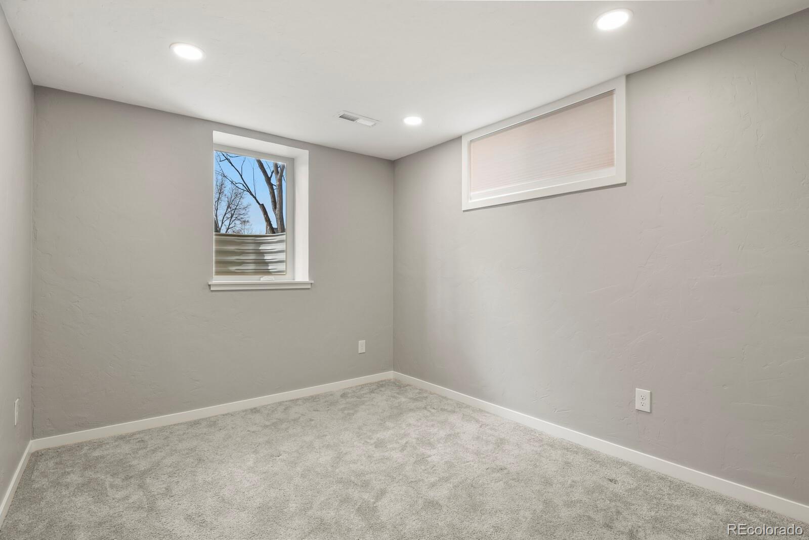 MLS Image #33 for 1340  olive street,denver, Colorado