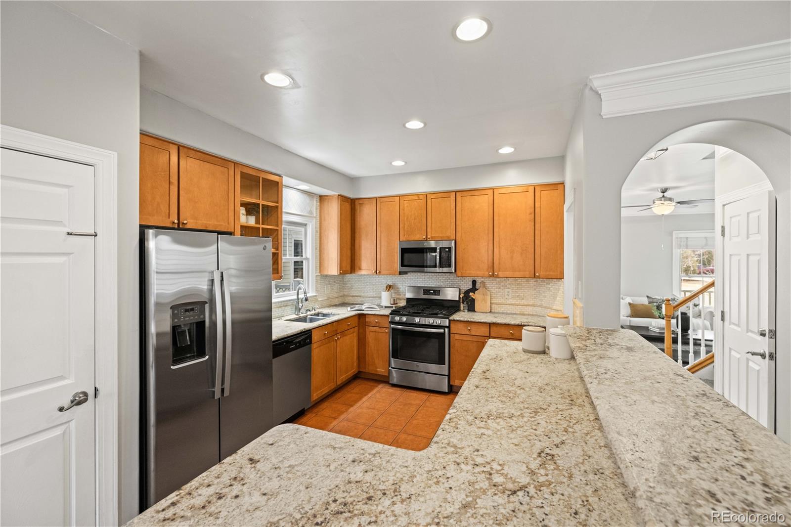 MLS Image #11 for 7859 e 28th place,denver, Colorado