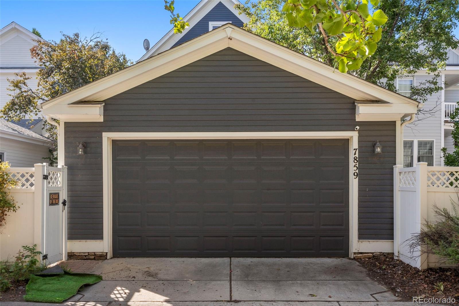 MLS Image #41 for 7859 e 28th place,denver, Colorado