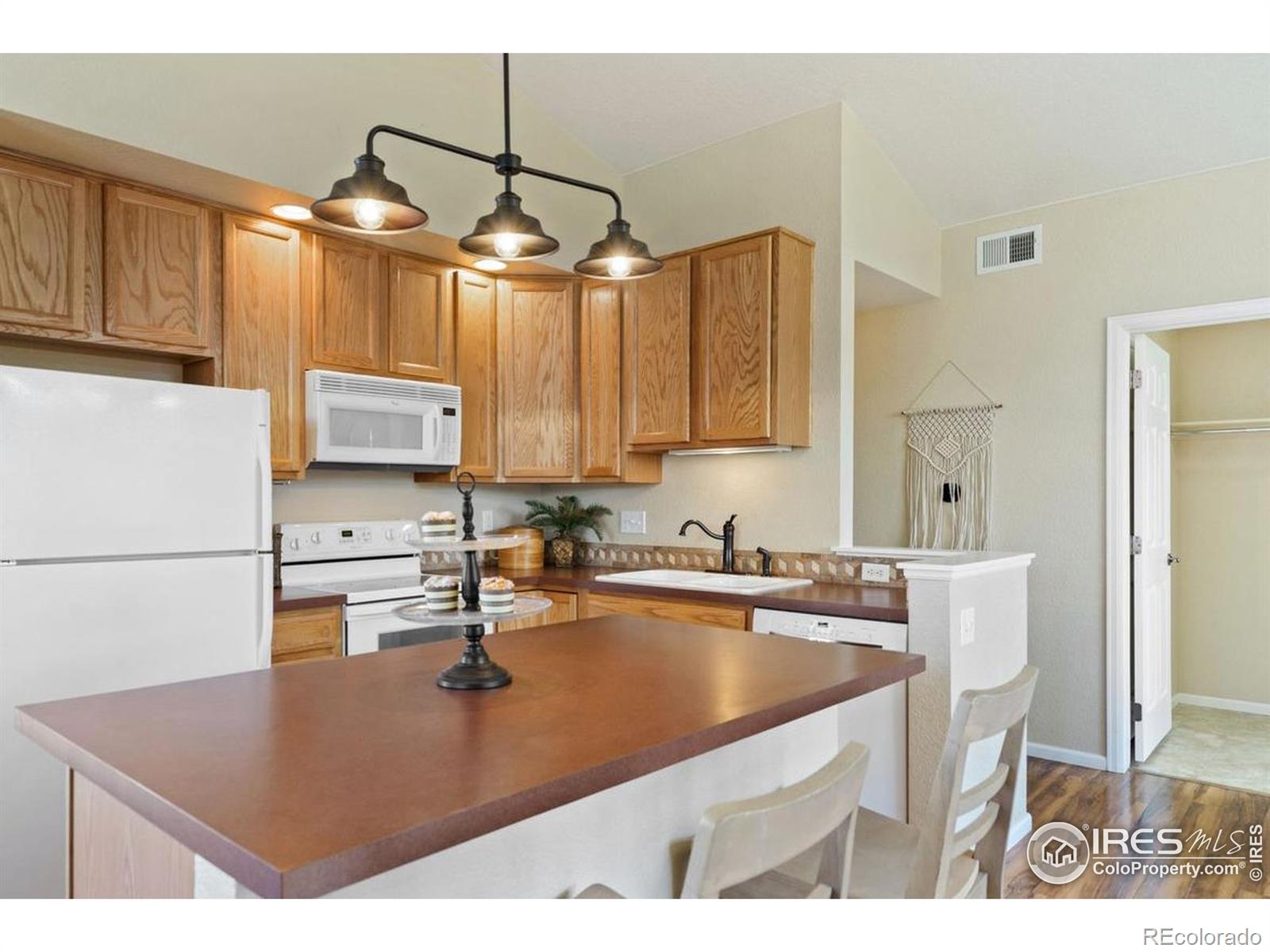 MLS Image #9 for 2139  grays peak drive,loveland, Colorado
